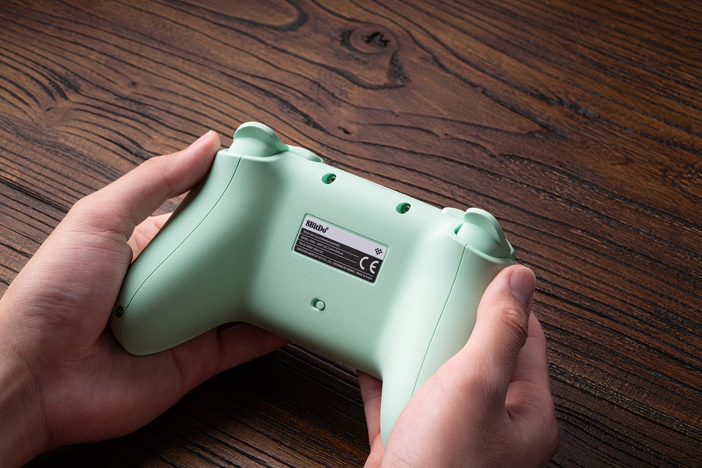 Ultimate 2C Wireless Controller for Windows PC and Android, with 1000 Hz Polling Rate, Hall Effect Joysticks and Triggers, and Remappable L4/R4 Bumpers (Green)