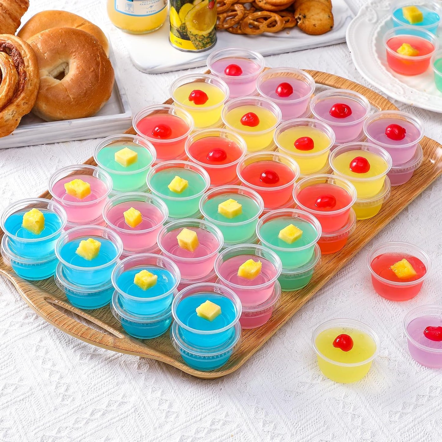 400 Set 2 Oz Jello Shot Cups with Lids, Stackable Food Safe Disposable Plastic Portion Condiment Dipping Sauce Cups, Small Containers for Salad Dressing